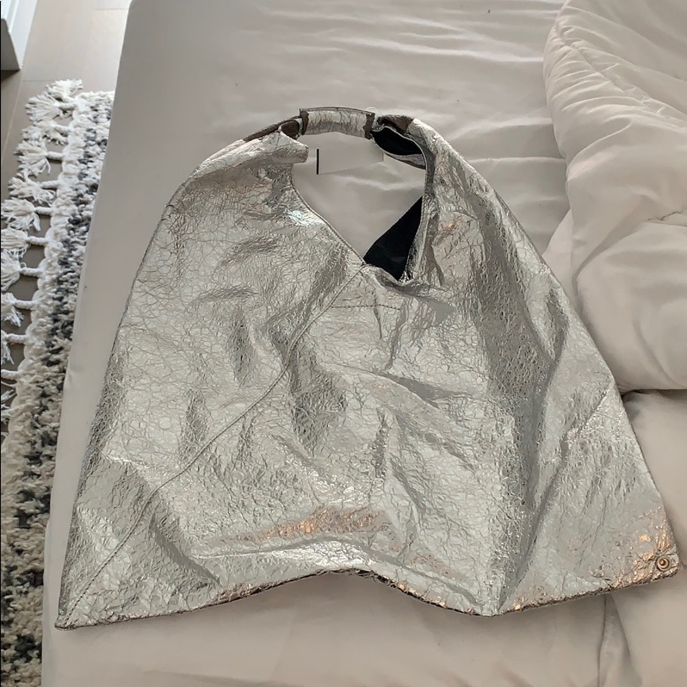 Maison Margiela Japanese Silver Crinkled Bag - Picture 4 of 6